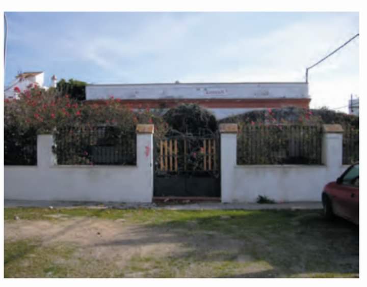 Escuela Antigua de Zahara de los Atunes